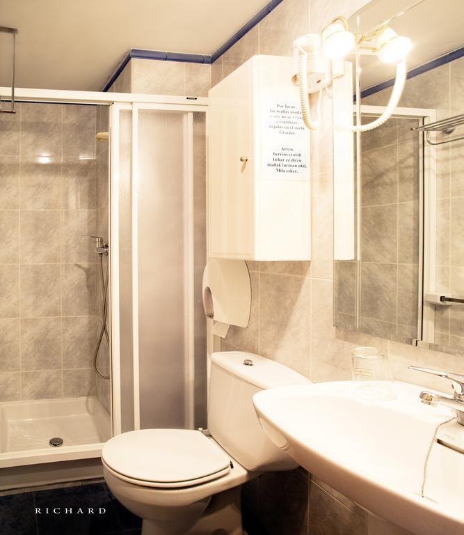Hostal Musunzar Leitza  Εξωτερικό φωτογραφία